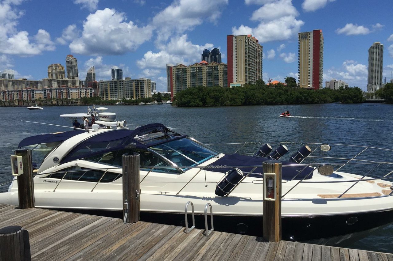 motor boat rental miami beach luxury boat rentals miami beach fl cranchi motor yacht 853 motor boat rental miami beach luxury boat rentals miami beach fl cranchi motor yacht 853