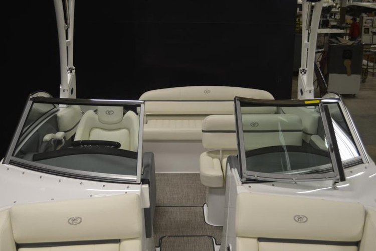 Boat Rentals in Hampton Bays