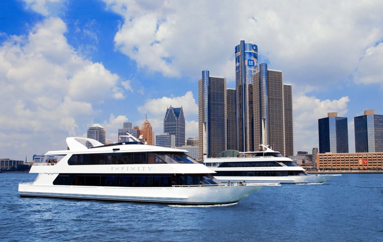 Rent Yacht Detroit