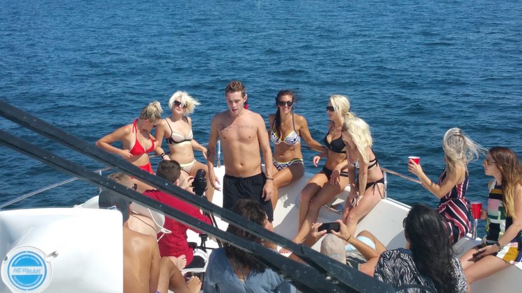 boat rental in cleveland, ohio yacht rides on lake erie