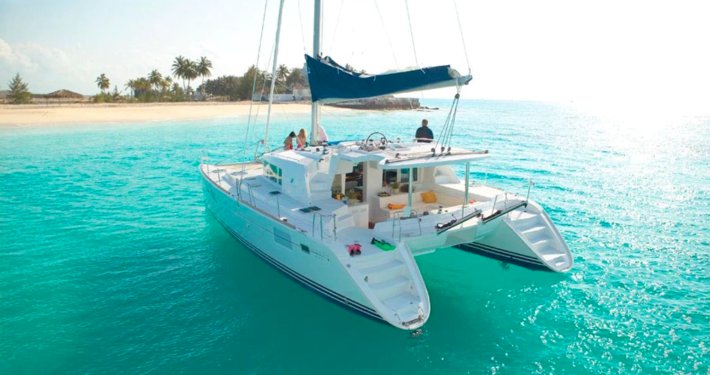 Lagoon Catamaran 11417 Luxury Sailboat Rental Belize City Bz Sailo