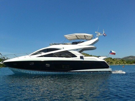 Sunseeker Mega Yacht 27133 Luxury Motor Boat Rental Queenstown Nz Sailo