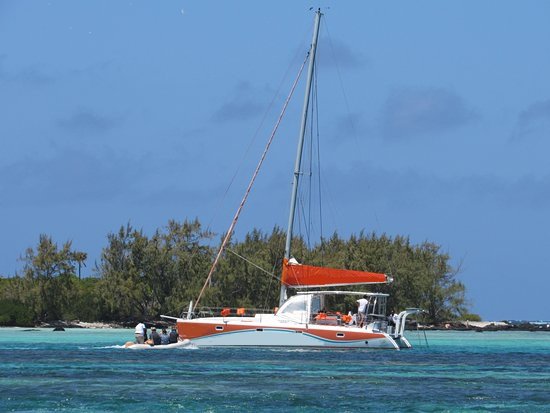 Party Boat Rentals In Grand Baie Sailo Charters Mauritius